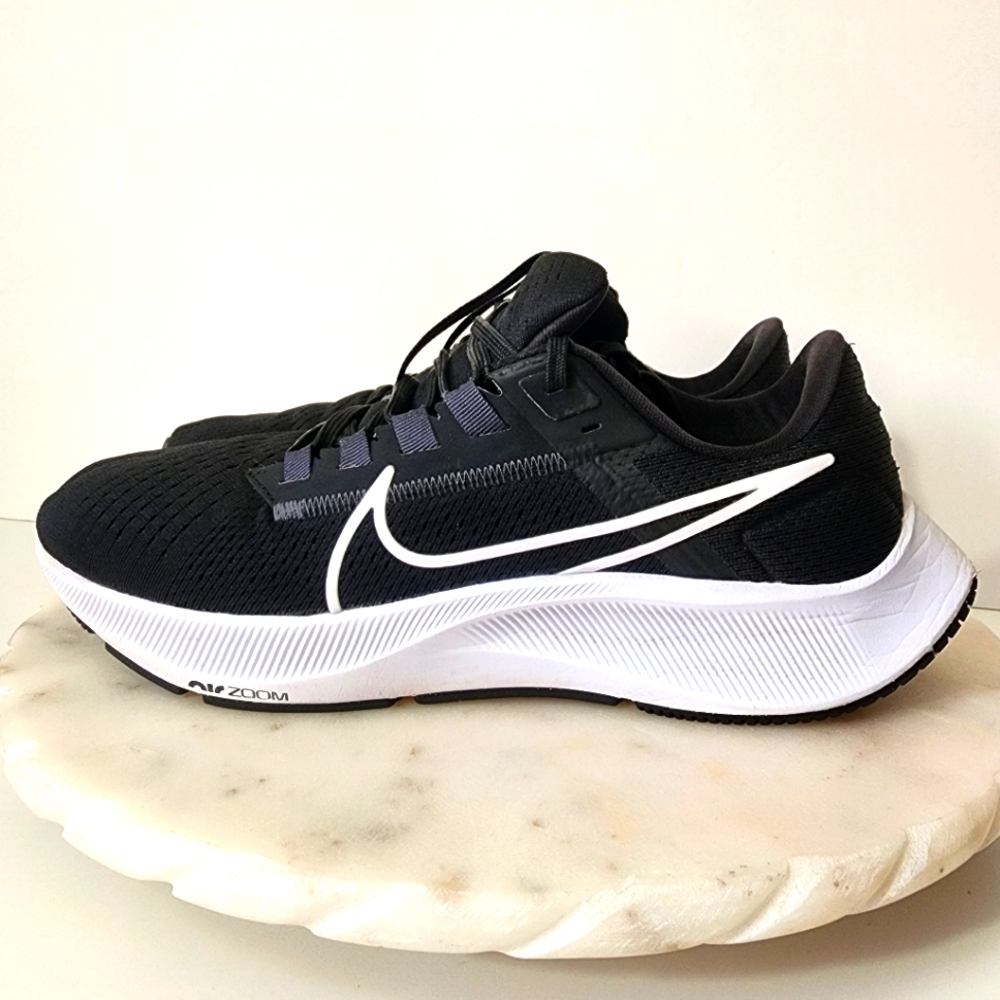 Nike Womens Air Zoom Pegasus 38 CW7358-002 Black Running Shoes Sneakers Size 9.5